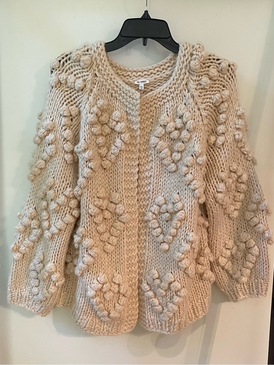 En Créme Sweaters - En Crème | NWT | Knit Popcorn Heart Cardigan Sweater